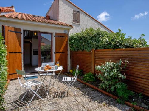 Pornic House | Holiday Home Plein Océan-3 by Interhome