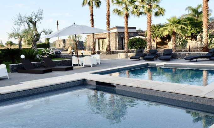 Archi House | Holiday Homes Borgo Papardo "Stone"
