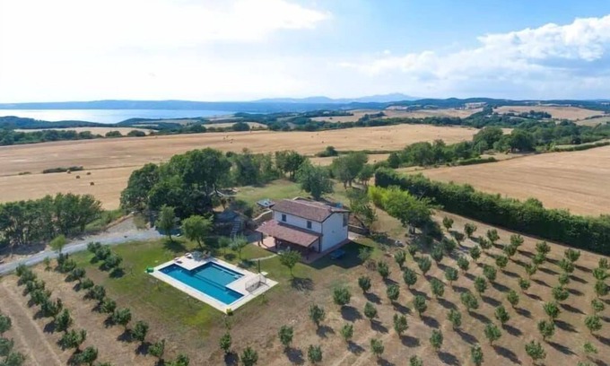 Bagnoregio House | Holiday house Bagnoregio for 1 - 7 persons with 3 bedrooms - Holiday home