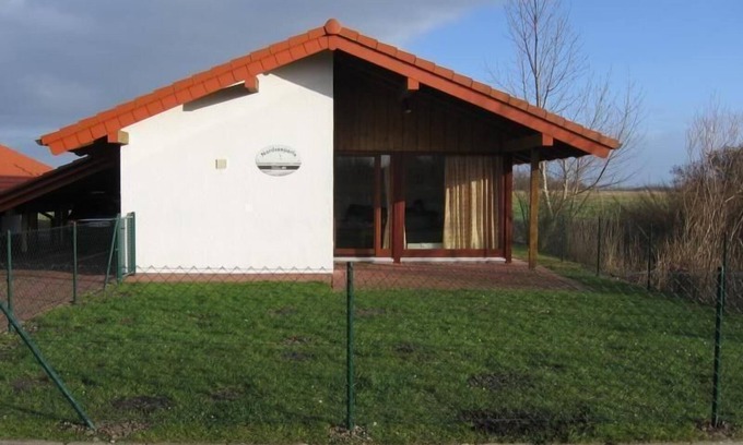 Butjadingen House | Holiday house Eckwarderhörne for 1 - 6 persons with 3 bedrooms - Holiday house