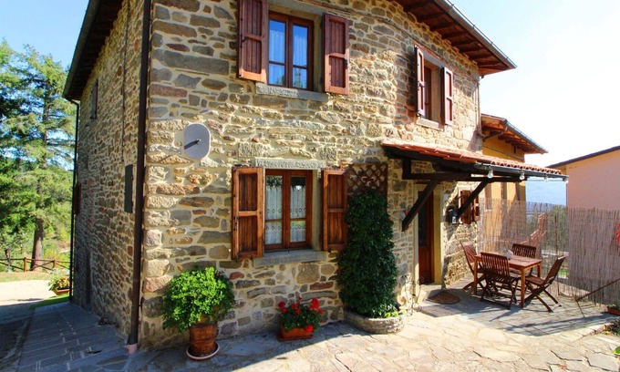 Castel Focognano House | Holiday house Castel Focognano for 1 - 8 persons with 4 bedrooms - Holiday home