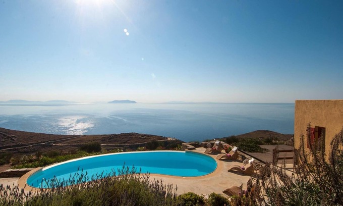 Kea House | Holiday house Kea for 1 - 22 persons with 8 bedrooms - Row house