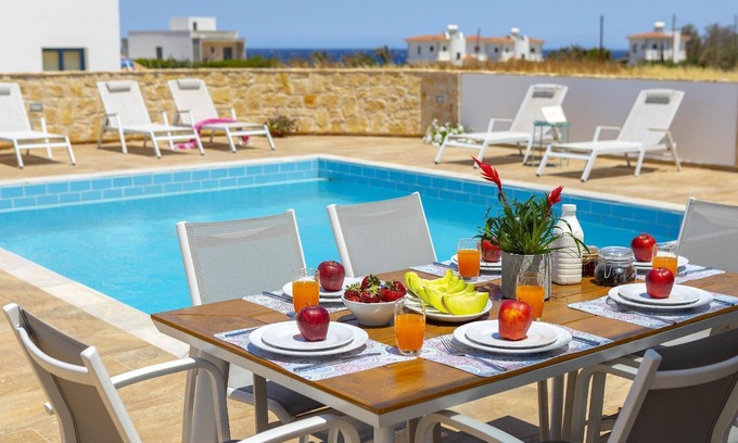 Pomos House | Holiday house Pomos for 1 - 8 persons with 4 bedrooms - Holiday house