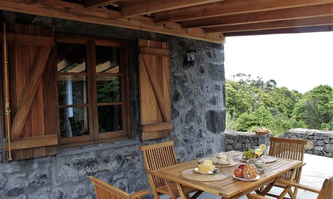Prainha House | Holiday house Prainha for 1 - 5 persons with 2 bedrooms - Casa Rural
