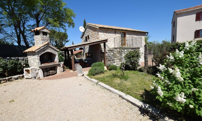 Rasopasno House | Holiday house Vantačići for 1 - 6 persons with 3 bedrooms - Holiday home