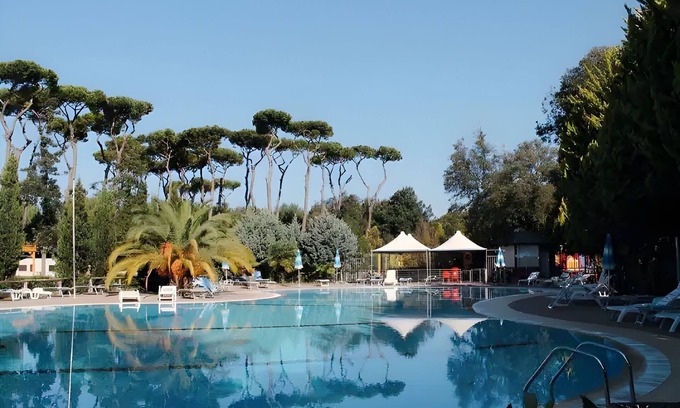 Viareggio Ski Chalet | Holiday House Viareggio for 1 t/m 5 Persons With 2 Bedrooms - Holiday Chalet