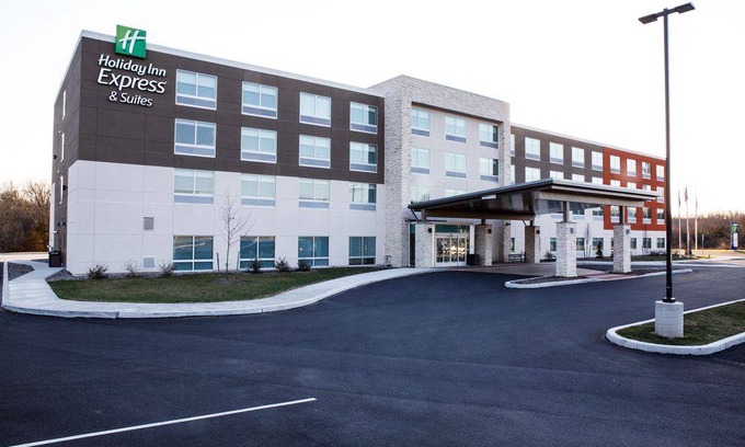 Gettysburg Hotel | Holiday Inn Express and Suites Gettysburg, an IHG Hotel