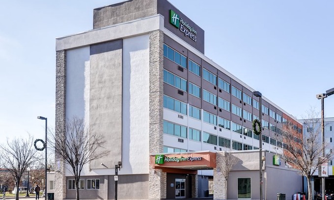 Downtown Hotel | Holiday Inn Express Washington DC Silver Spring, an Ihg Hotel