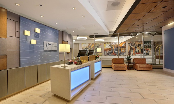 Downtown Denver Hotel | Holiday Inn Express Denver Downtown by IHG