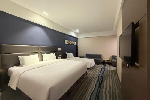 Shen He Hotel | Holiday Inn Express Shenyang North Station by IHG
