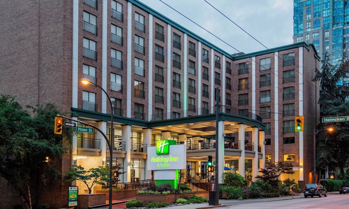 Downtown Vancouver Hotel | Holiday Inn & Suites Vancouver Downtown by IHG