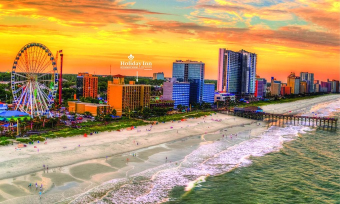 Downtown Myrtle Beach Resort | Holiday Pavilion Resort on the Boardwalk - Access to ALL AMENITIES!