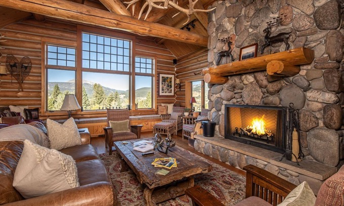 Skywood Preserve House | Holiday Stays Available! Enchanting Private Mountain Sanctuary with Spectacular Views