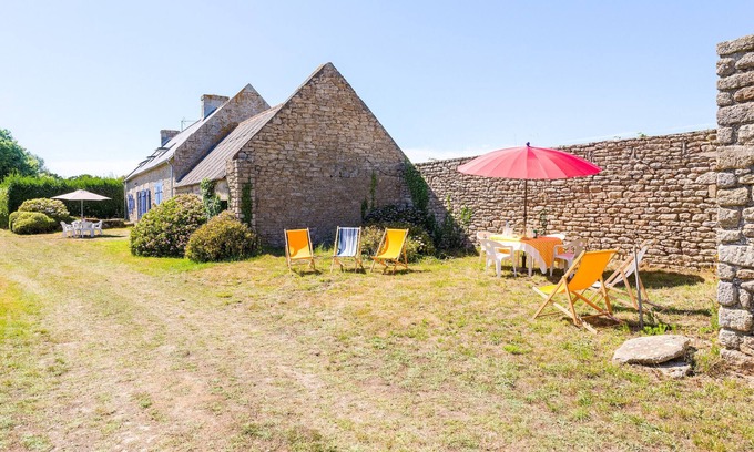 Plobannalec-Lesconil Ski Chalet | Holidays between sea and countryside for 8