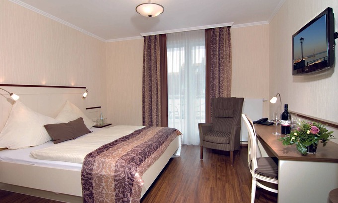 Neustadt in Holstein House | Holländersruh', double room C - Hotel Holländersruh