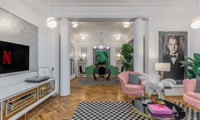 Bucharest City-Centre Apartment | Holt - The Great Gatsby