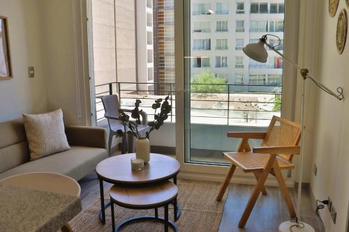 Downtown Santiago Apartment | HOM I Dpto 1D1B 2PAX Cerca del Movistar Arena