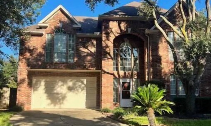 Sugar Land House | Home crafted with love