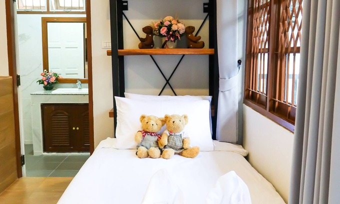 Old City Hotel | Home De Bear