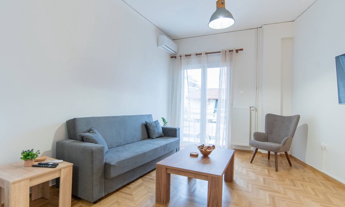 Vyronas Apartment | Home Sweet Home.