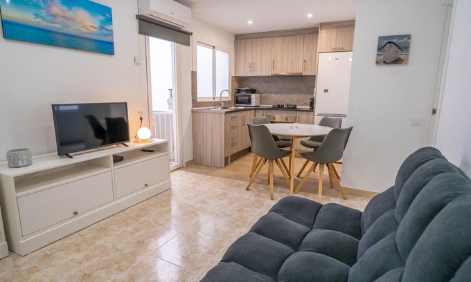 Blanes Apartment | HomeHolidaysRentals Chiara - Costa Brava
