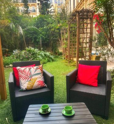 Gambetta Apartment | Homelivia, Luxueux Appartement avec Jardin privé