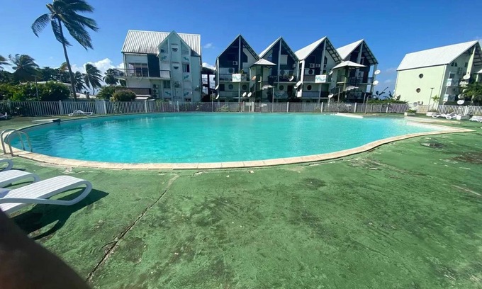 Bas du Fort Apartment | Homerez - Comfortable studio with sea view