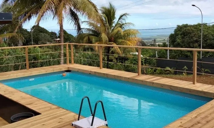 Sainte-Rose Villa | Homerez - Modern Villa Sainte-Rose