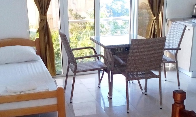 Rana Apartment | Homerez - Studio apartment with sea view