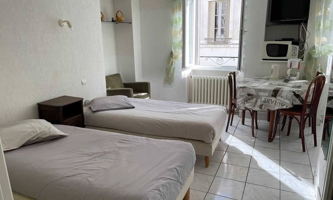 Neris-les-Bains Apartment | Homerez - Studio in Néris-les-Bains