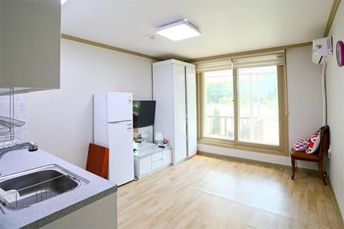 Hwachon House | Hongcheon The Pyeonhan Pension
