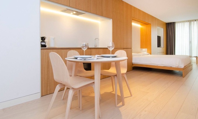 Lista Apartment | HOOM APARTMENTS JUAN BRAVO 56