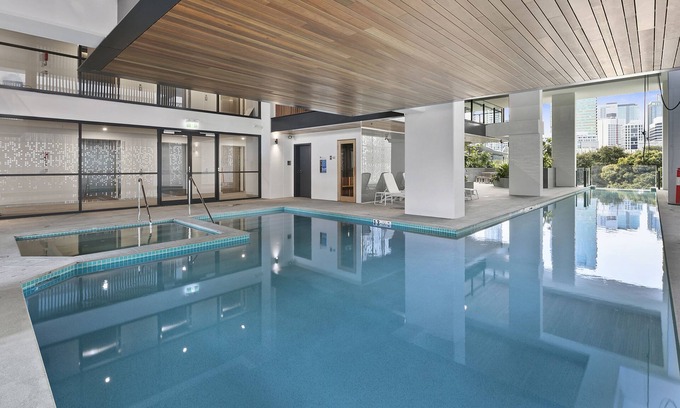 South Brisbane Apartment | Hope Street Apartments by CLLIX