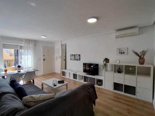 Els Arenals del Sol Apartment | Horizonte de brisa