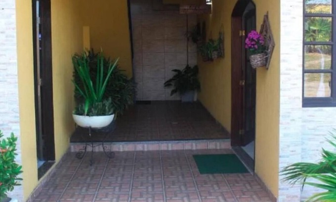 Jardim Olinda Apartment | Hospedagem Central - Suíte 102 - Cabo Frio - Aluguel Econômico