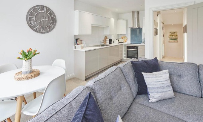 Whitby Apartment | Host & Stay - Number 2 at Pannett Apartments