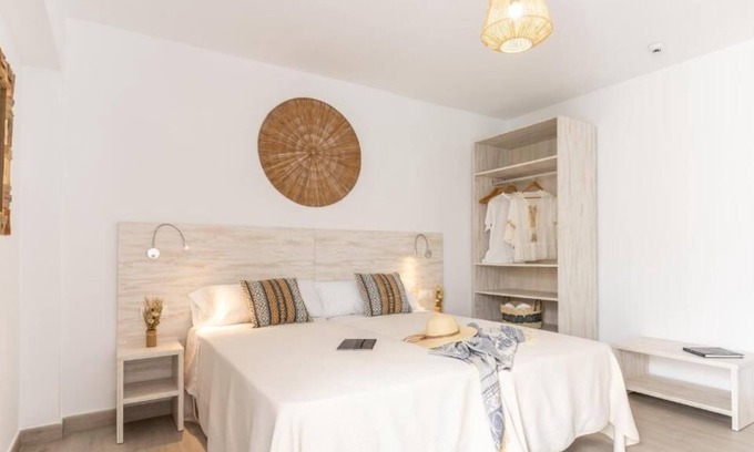 West End Hotel | Hostal Rosell Boutique