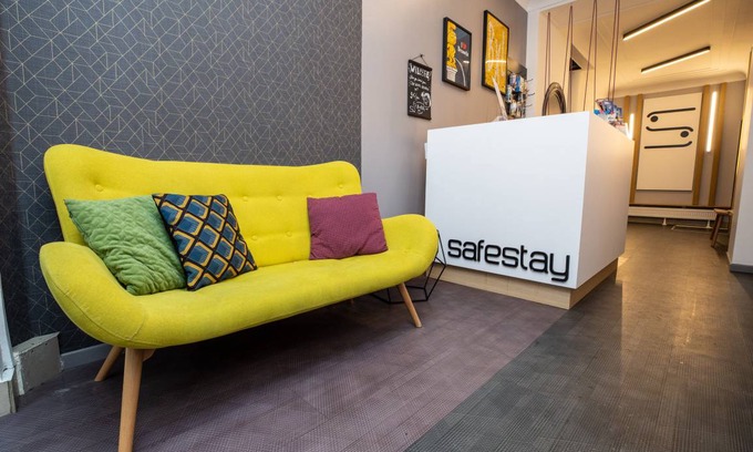 Ilot Sacre Hostel | Hostel ∙ 8 guests