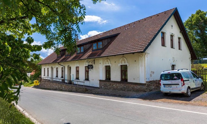 Klokocov Hotel | Hostinec u Zámečku Klokočov