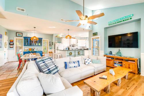 Colington House | Hot Tub and Bay Views Outer Banks Home