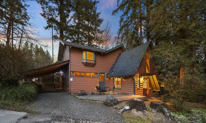 Union Cabin | Hot Tub Cabin #4