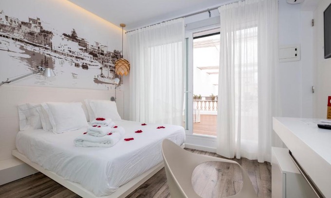 Ciutadella de Menorca Hotel | Hotel Abril 37