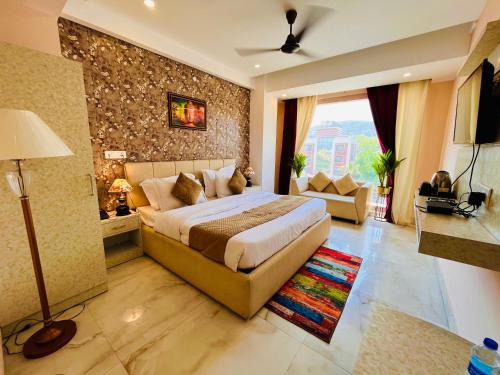 Amritsar Hotel | Hotel Amritsar View with Swimming Pool - Best Selling Hotel in Amritsar near Golden Temple