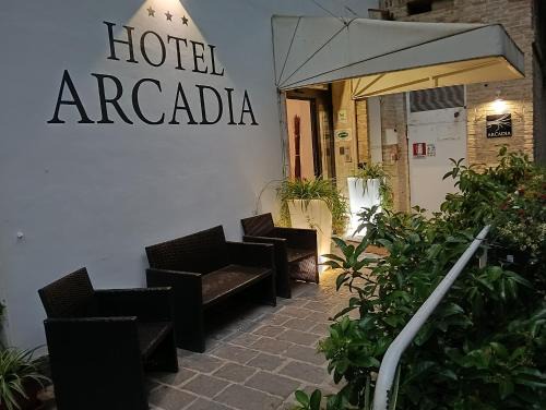 Macerata Hotel | Hotel Arcadia