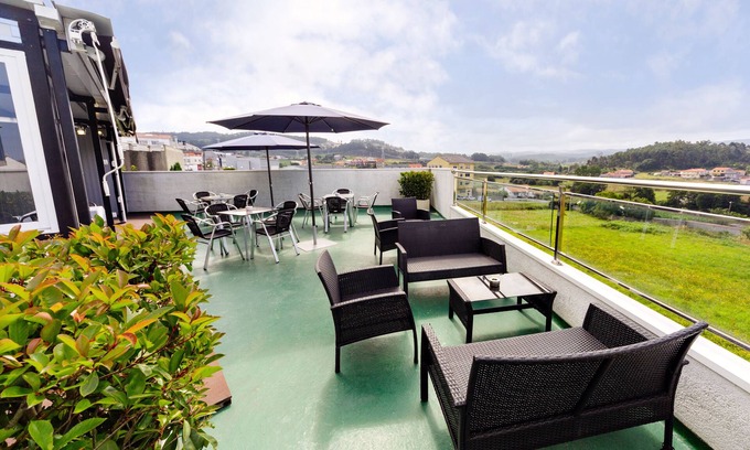 Arteixo Hotel | Hotel As Camelias