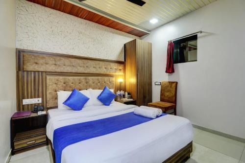 Ghatkopar West Hotel | Hotel Blue Saphire Terminal 2