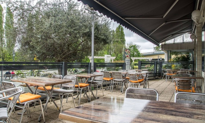 Le Port sous la Lune Hotel | Hotel Campanile Nogent Sur Marne
