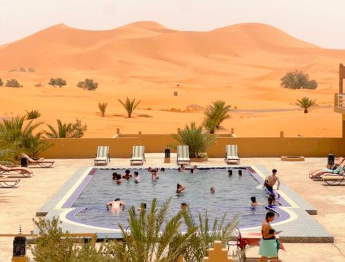 Merzouga Hotel | Hotel Camping Les Roses Des Dunes & Piscine