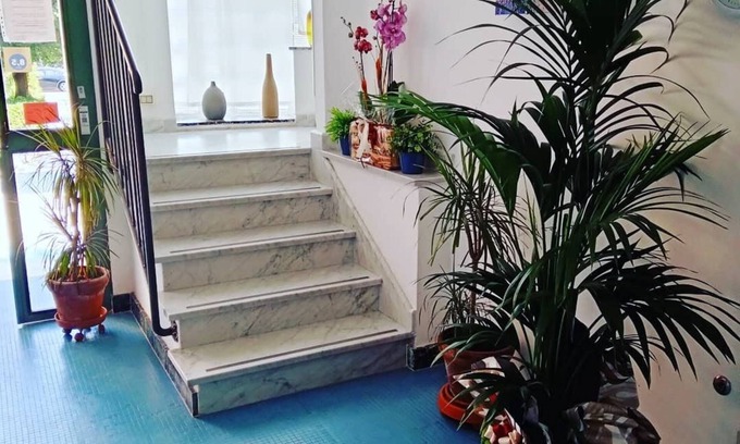 Marina di Massa Bed & Breakfast | Hotel Caprice