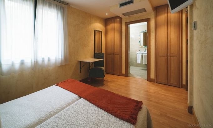 Pamplona City Centre Hotel | Hotel Castillo de Javier